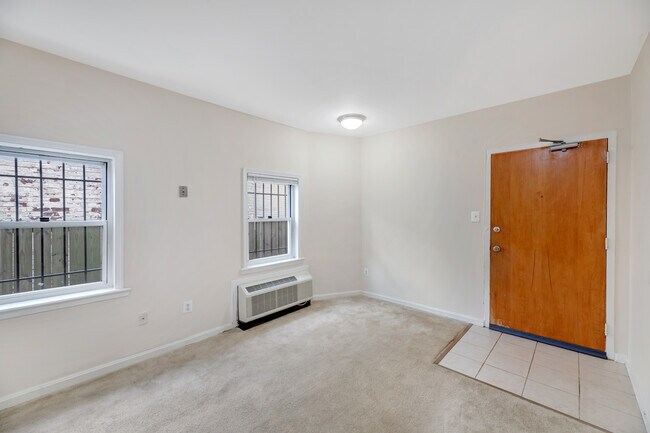 Foto del edificio - 219 S Payne St