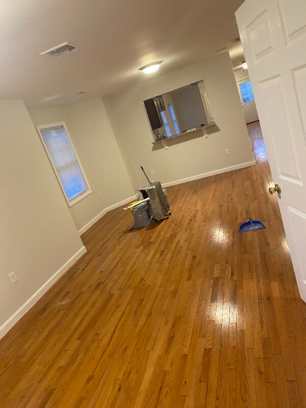 9 Coleman St, Lawrence, MA 01843 Room for Rent in Lawrence, MA