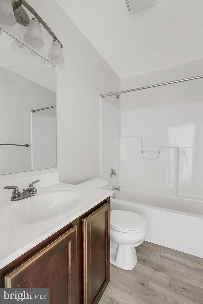 Building Photo - 153 Beechwood Way