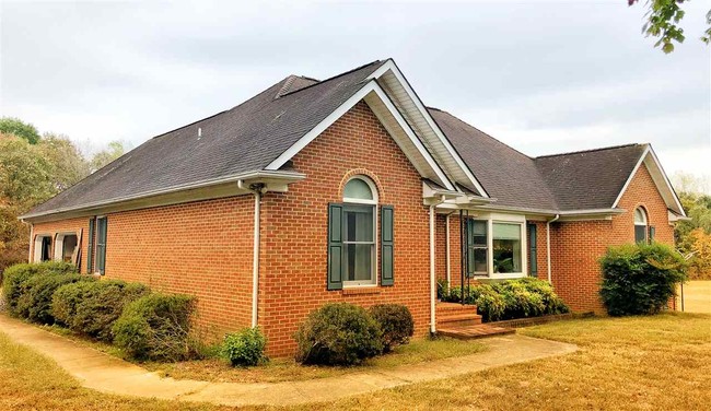 Building Photo - 9901 Hatton Ferry Rd