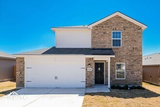 Building Photo - 309 Silvercrest Ln