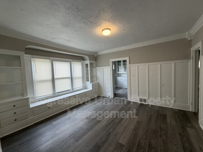Building Photo - 3346 E 134th St
