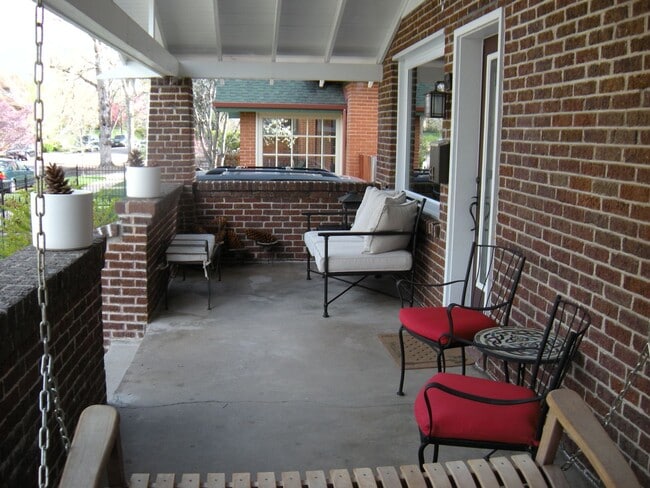 Building Photo - Wash Park 3 Bedroom, 2 Bath Home (Availabl...