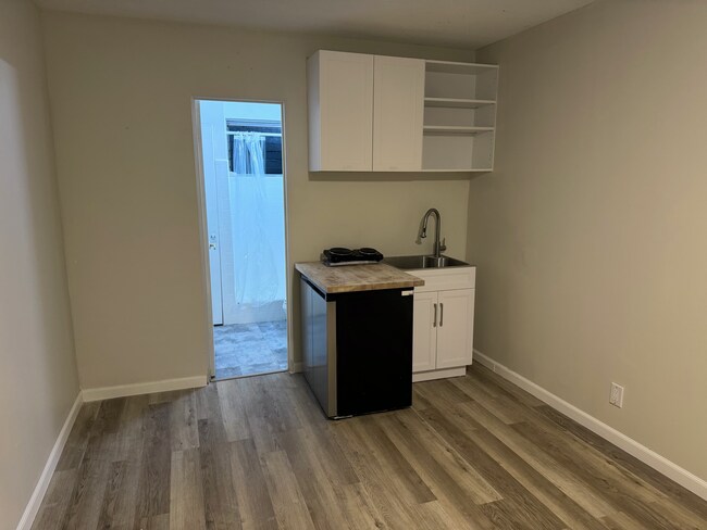 Foto del edificio - 217 SW 11th Ct