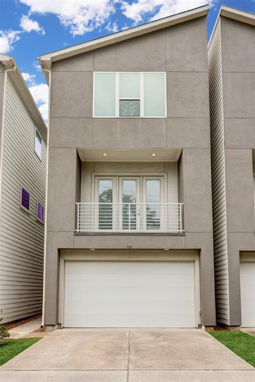 Foto principal - 3116 Baer St