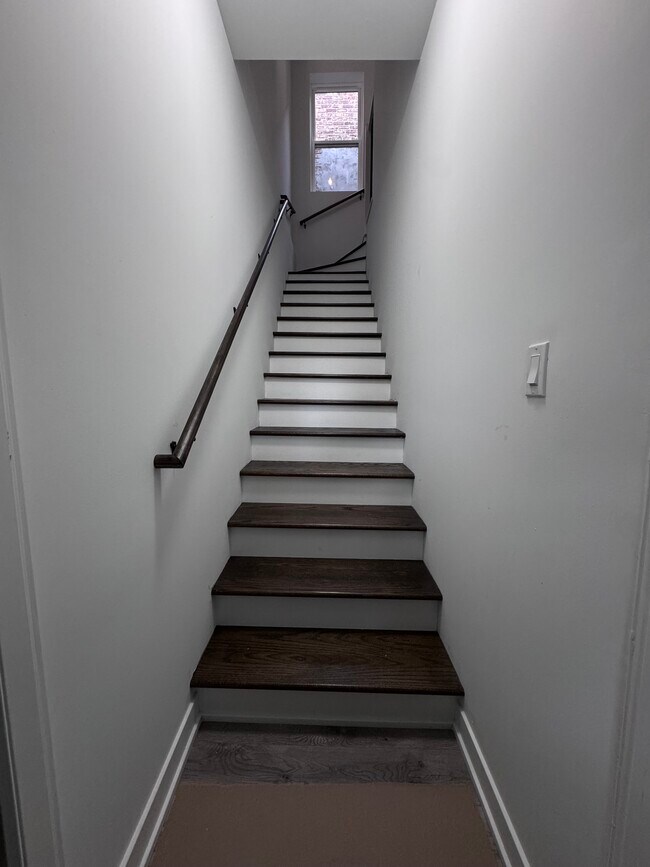 Foto del edificio - 4421 W Monroe St