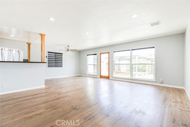 Building Photo - 10430 Langdon Ave