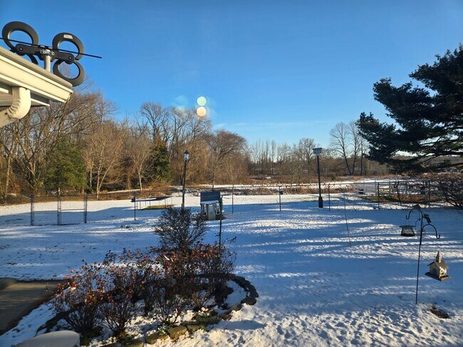 Foto del edificio - 15329 Church Ln