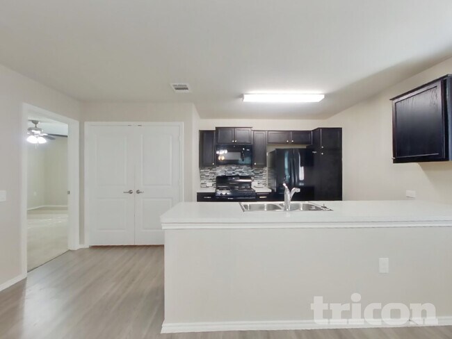 Building Photo - 7022 Cozy Run