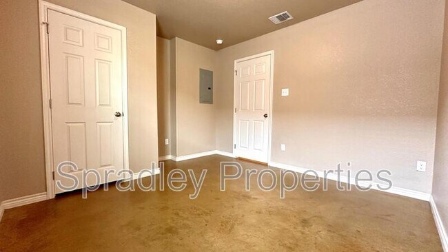 Building Photo - 1559 Vani Ct