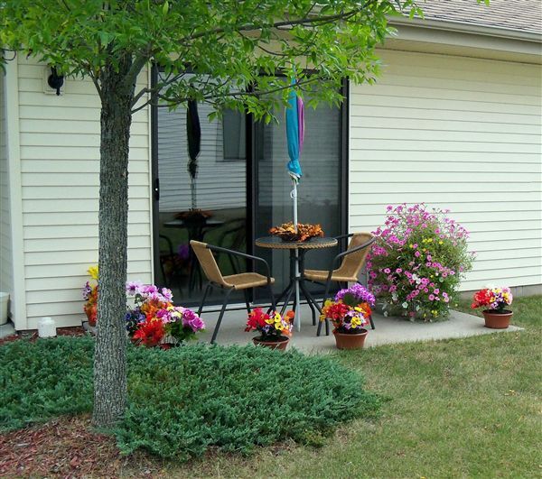 Foto del edificio - 308 Willow Ln