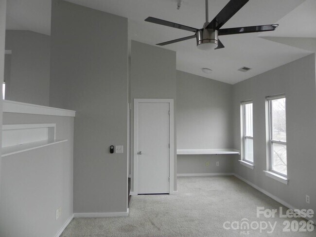 Building Photo - 1220 N Caldwell St