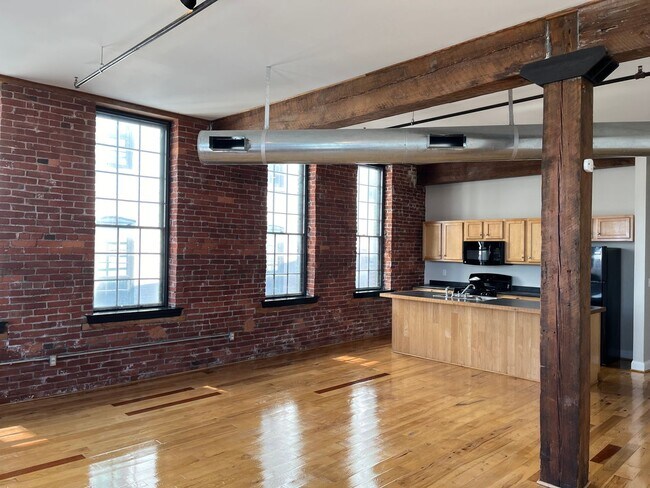 Foto del edificio - 265 N Queen St