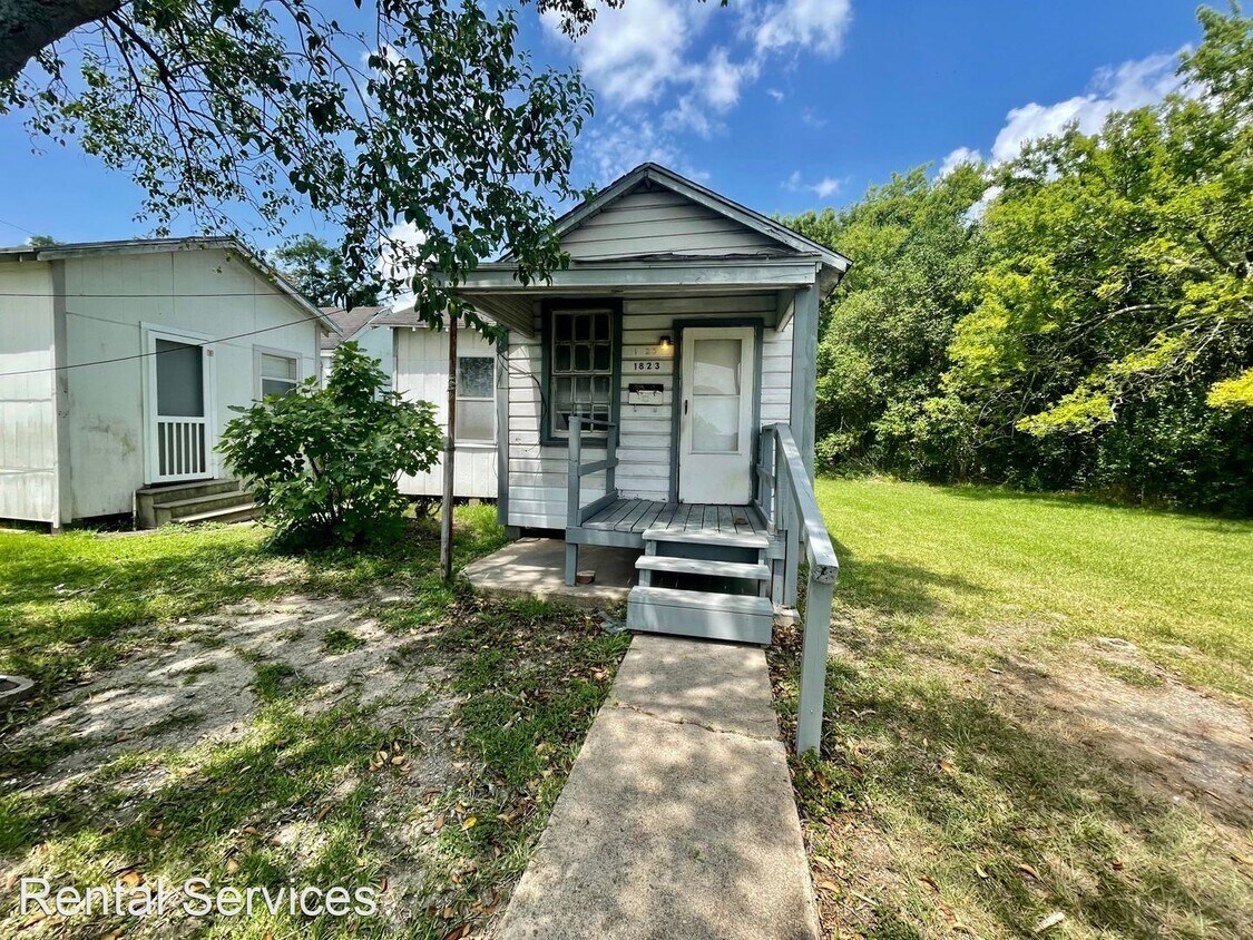 Primary Photo - 1 br, 1 bath House - 1823 Texas St.