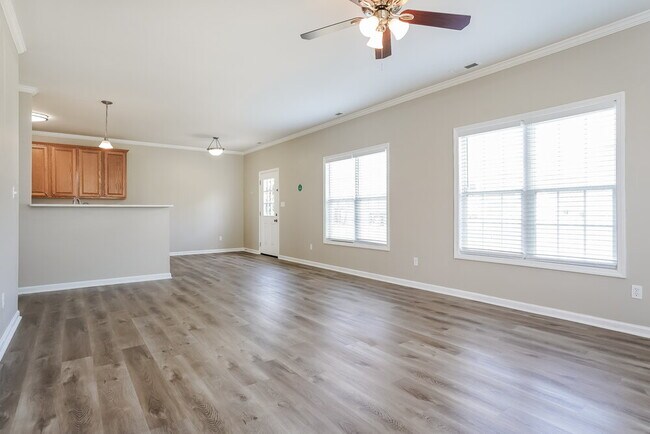 Foto del edificio - 247 Mayors Ln