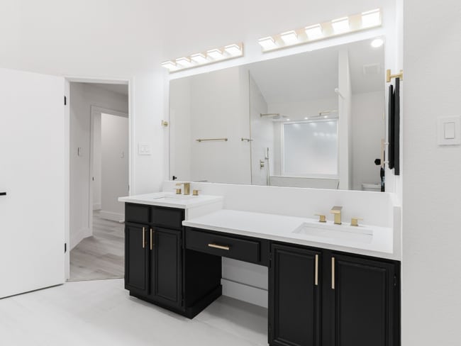 Foto del edificio - 2409 Brookside Dr