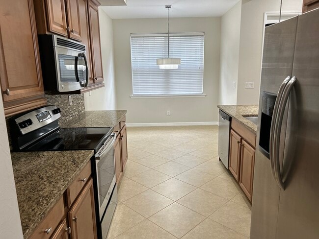 Building Photo - 7511 Oakshade Cir
