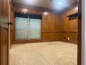 Building Photo - 9 Huntsmans Horn Cir