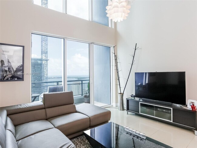 Foto del edificio - 60 SW 13th St