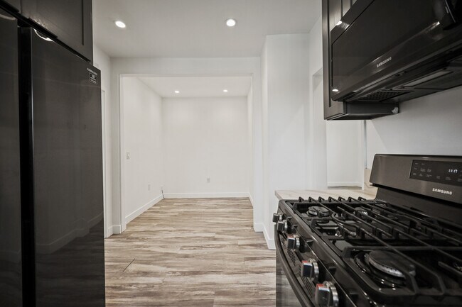 Foto del edificio - 1023 Tremont St.