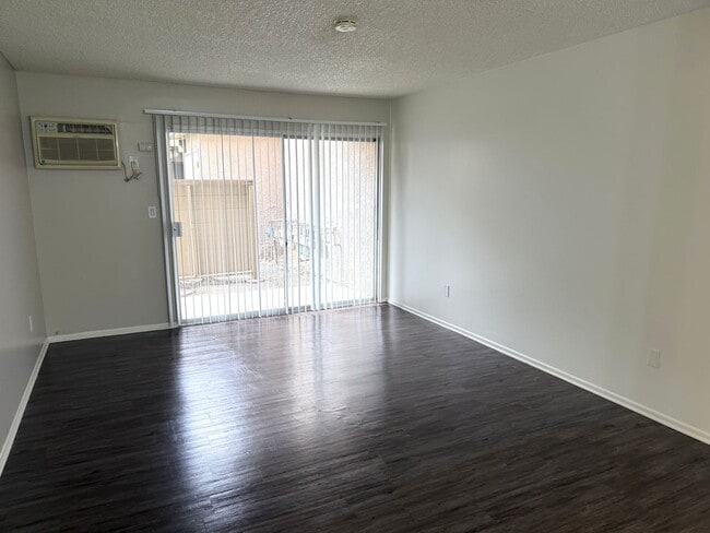 Interior Photo - 171 Mariposa Apartments