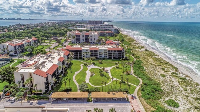 Building Photo - 1975 Gulf of Mexico Dr