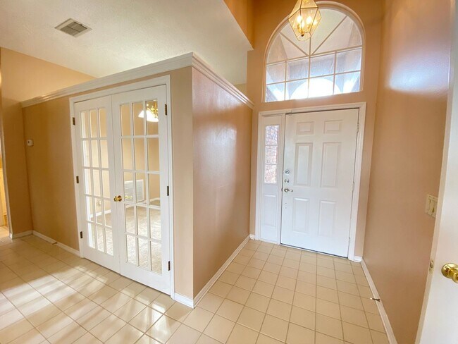 Building Photo - 4B/3.5B with a private pool, water views i...