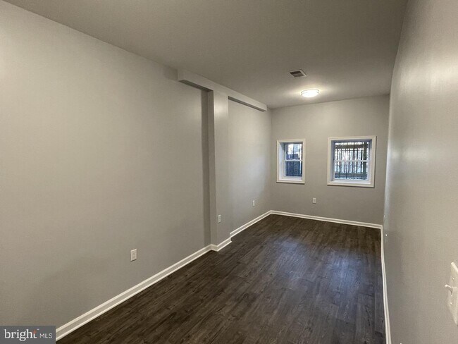 Foto del edificio - 3105 Georgia Ave NW