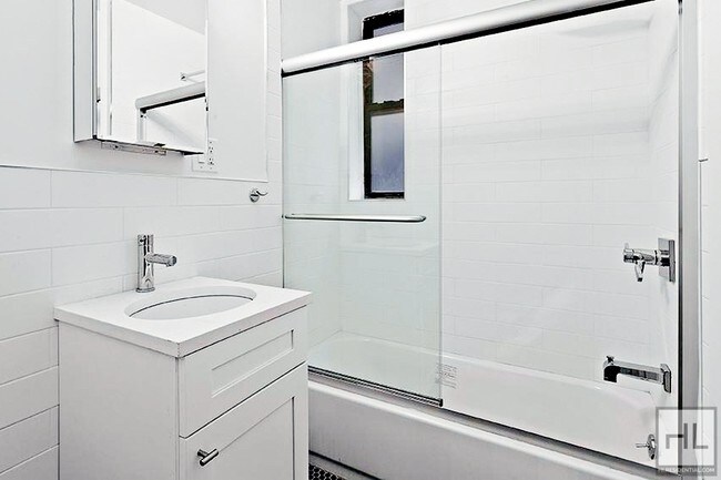 Foto del edificio - 310-310 10th St