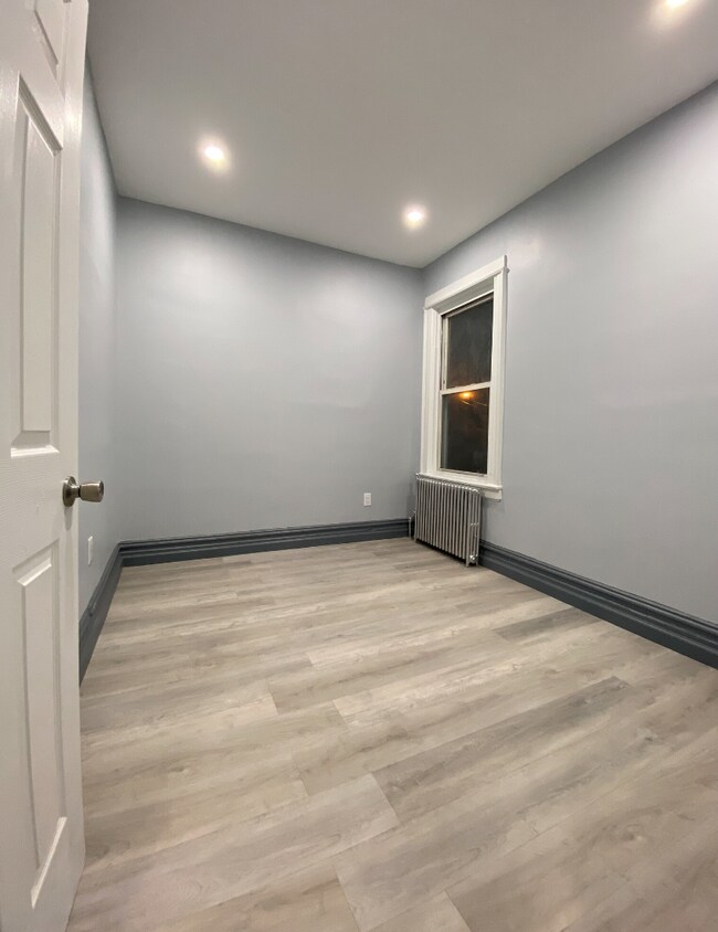Bedroom #2 - 25 Bartholdi Ave