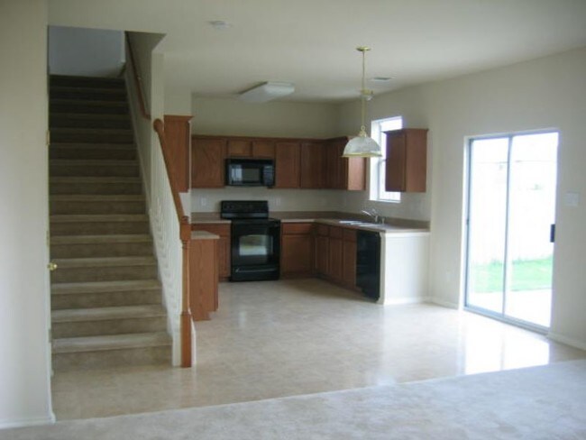 Foto del edificio - 6027 Campstool Rd