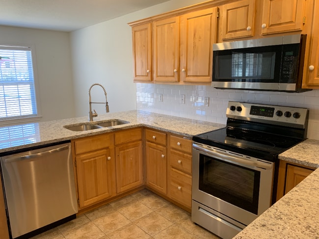 Photo - 702 Tunbridge Dr (Bentonville, AR) House
