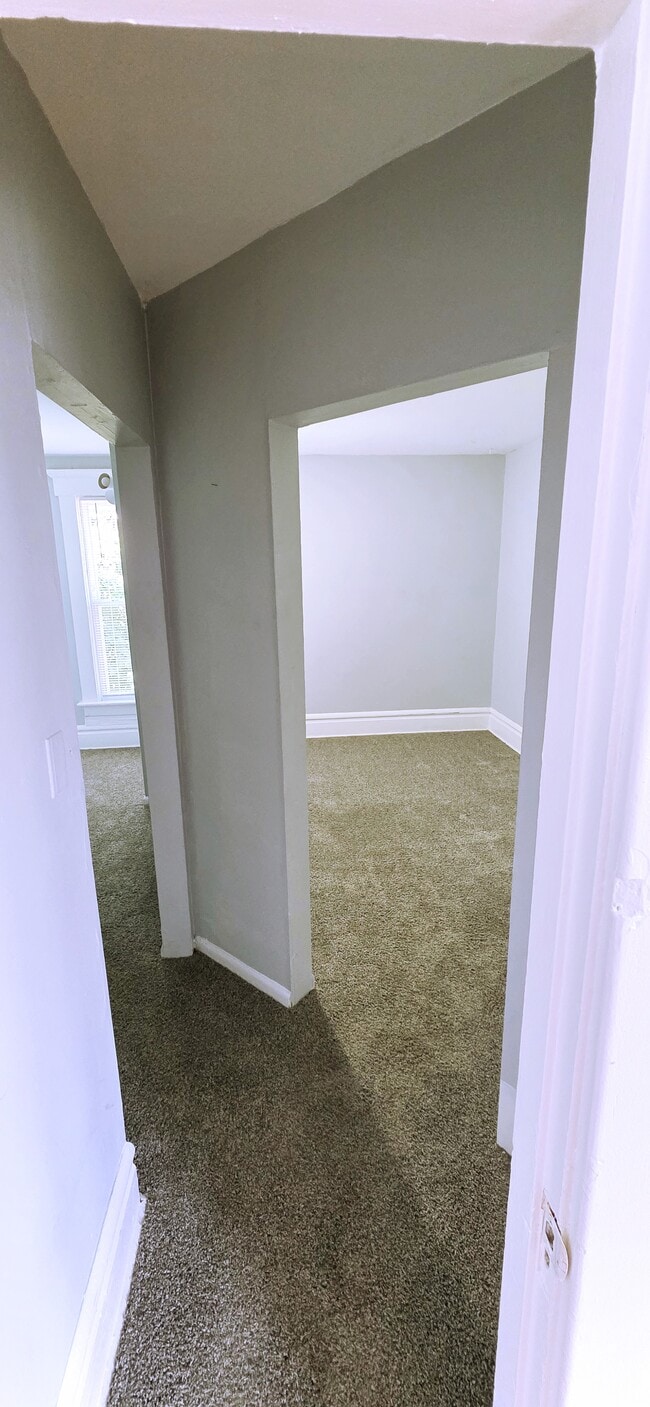 Bedroom - 2590 East Ave