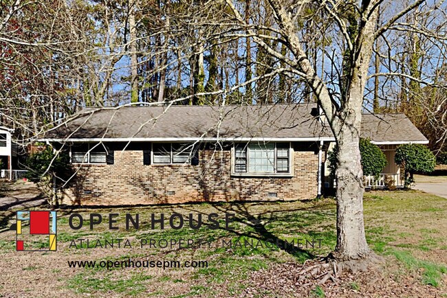Foto del edificio - 1116 Charlie Ln SW, Lilburn