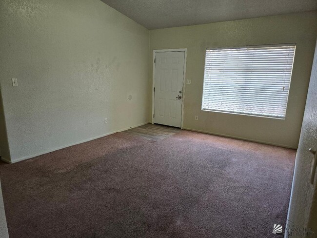 Building Photo - 11239 E 24th Pl