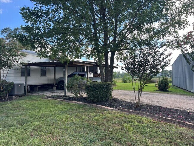 Foto del edificio - 27412 Oak St