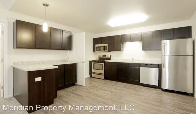 Foto del edificio - Studio, 1 bath Apartment - 3885 30th Ave S...