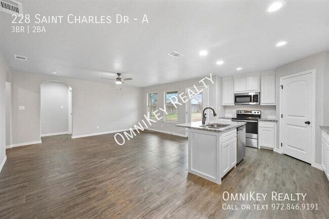 Building Photo - 228 St Charles Dr