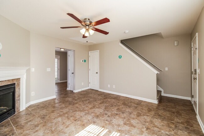 Foto del edificio - 3 Sherbourne Ct