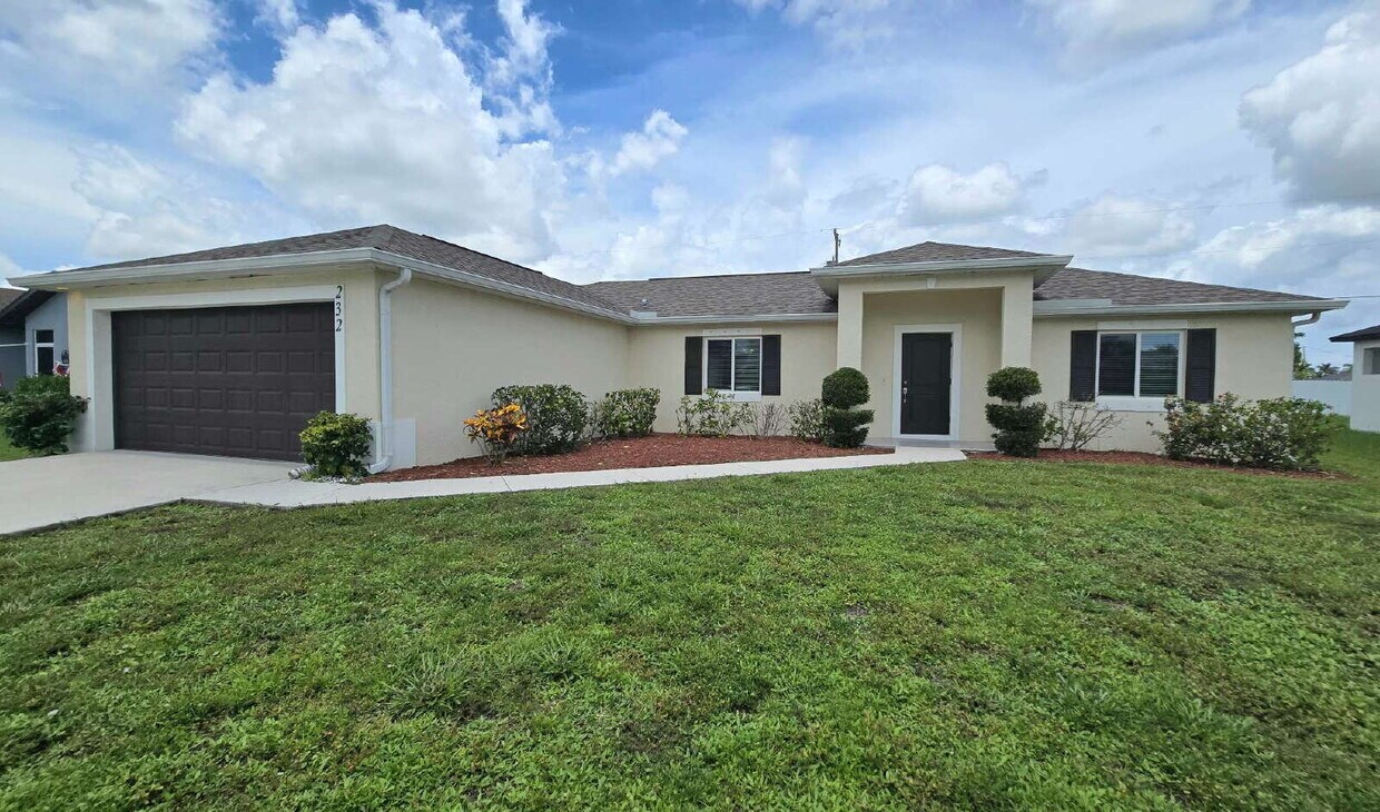 Foto principal - 232 NW 6th Ave