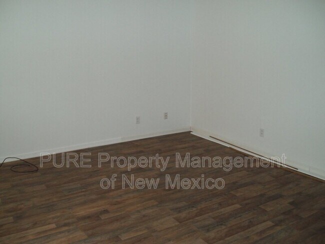 Building Photo - 14209 Turner Pl NE