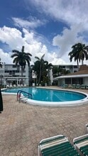 Building Photo - 1333 E Hallandale Beach Blvd