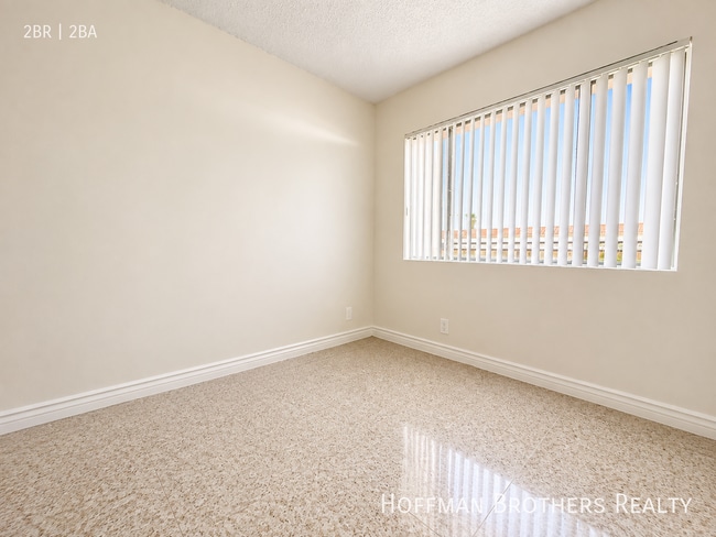 Building Photo - 8900 Burnet Ave