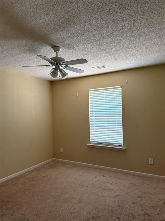 Foto del edificio - 15 Parkview Ln