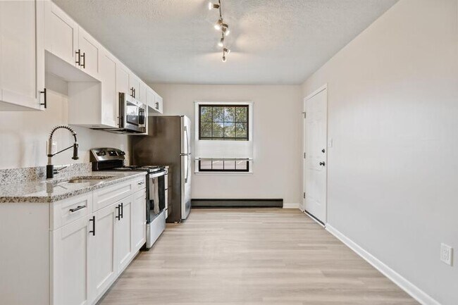 Foto del edificio - 2520 Bradford Ct
