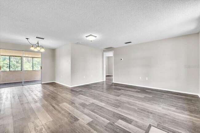 Foto del edificio - 528 Magnolia Ave NW