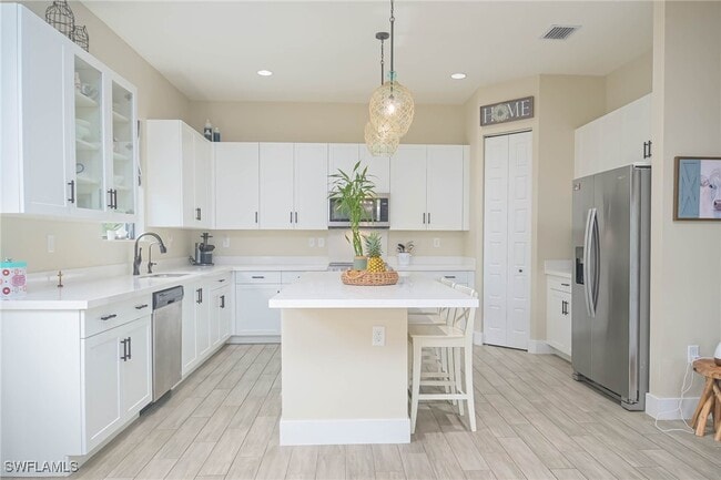 Building Photo - 5073 Rimini Ave
