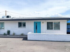 Building Photo - 3141 N 37th St