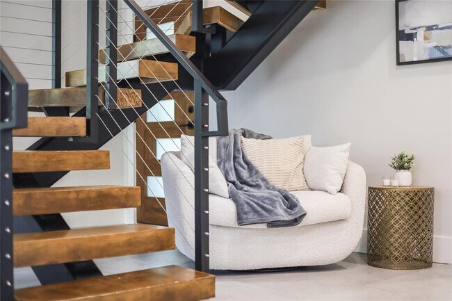 Foto del edificio - 1111 W Annie St