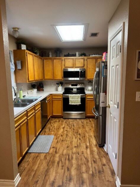Building Photo - 6525 Westwood Cir